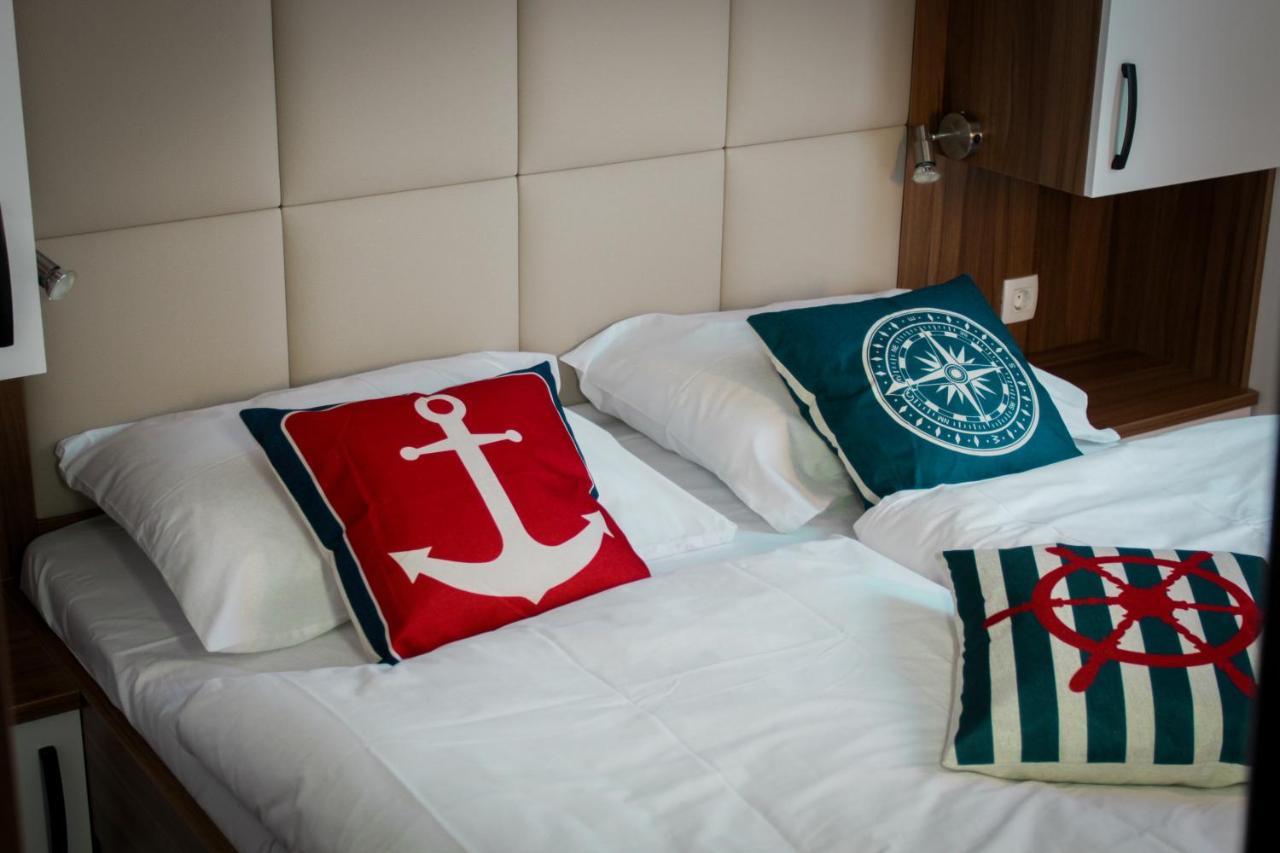 Sh Porto 1 Floating House, Marina Portoroz Apartment Luaran gambar